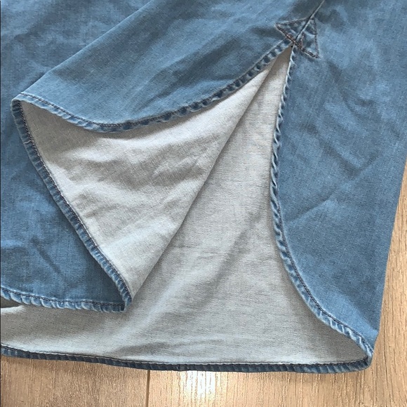 VINCE Jean Shirt Size 10 / Medium - Picture 8 of 11